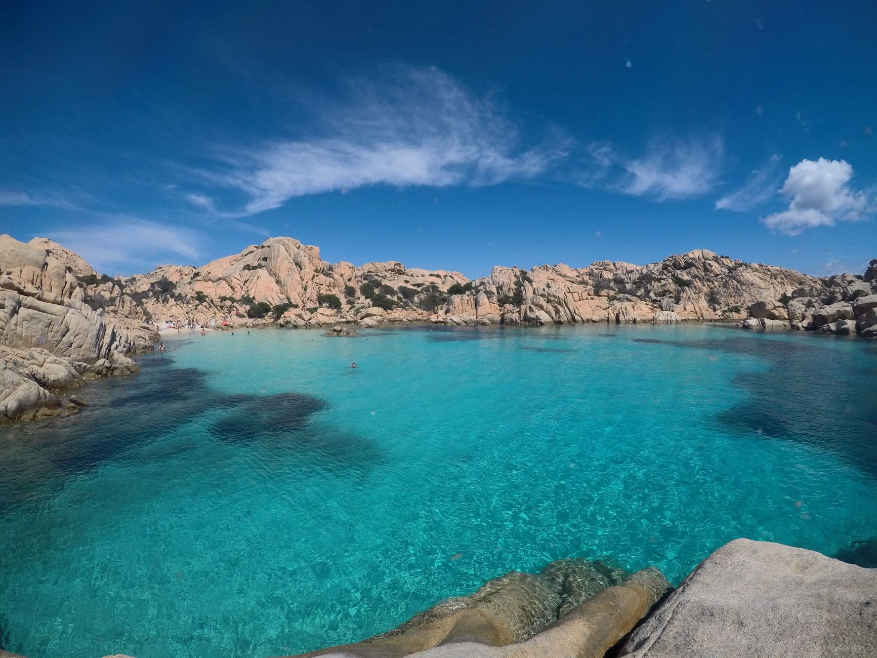 Plage et crique de Sardaigne