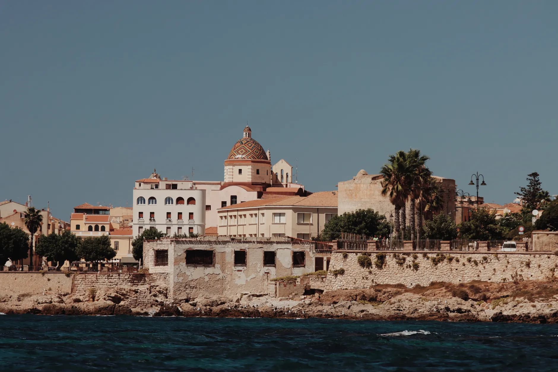 Santa Cristina : visiter le puits sacré et le village religieux